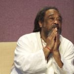 Mooji – Rishikesh 2019 :: Somebody Here Has Got to Wake Up, Is It You? (Mooji – Rishikesh 2019 :: Somebody Here Has Got to Wake Up, Is It You?)